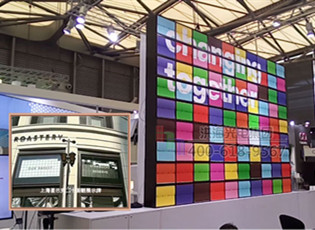 洪海展示機(jī)甲戶外廣告的優(yōu)勢！